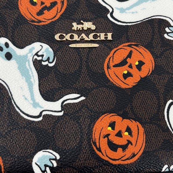 Coach Teri Shoulder Bag In Signature Canvas Halloween Print Purse - Picture 2 of 8